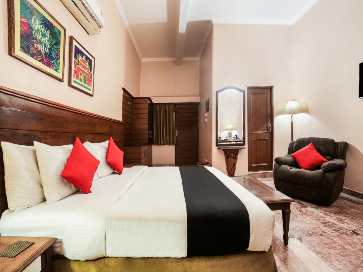 Capital O 10953 Dayal Lodge - A Boutique Hotel Agra  Exteriér fotografie